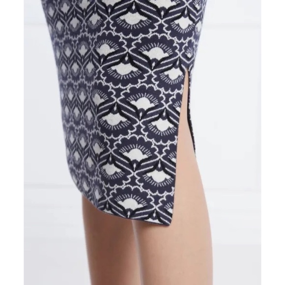 MAX MARA Weekend Magma Knit Pencil Skirt MaxMara Blue Print Knitwear Small - Picture 7 of 16